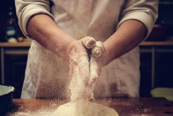 Dobra nazwa dla firmy nic innego jak… wielkie wyzwanie stojące przed właścicielem firmy. O tym jak wygląda naming od środka opowiedziałem Bartkowi Langa z agencji BalanGo.