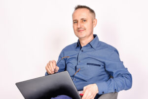 Od słowa do słowa, agencja namingowa Syllabuzz Naming+Strategia